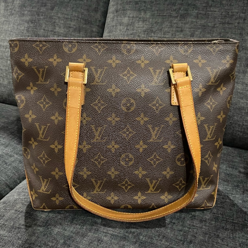 LOUIS VUITTON
Cabas Piano Monogram Shoulder Bag